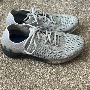 Sonic Hovr Under Armour Shoes